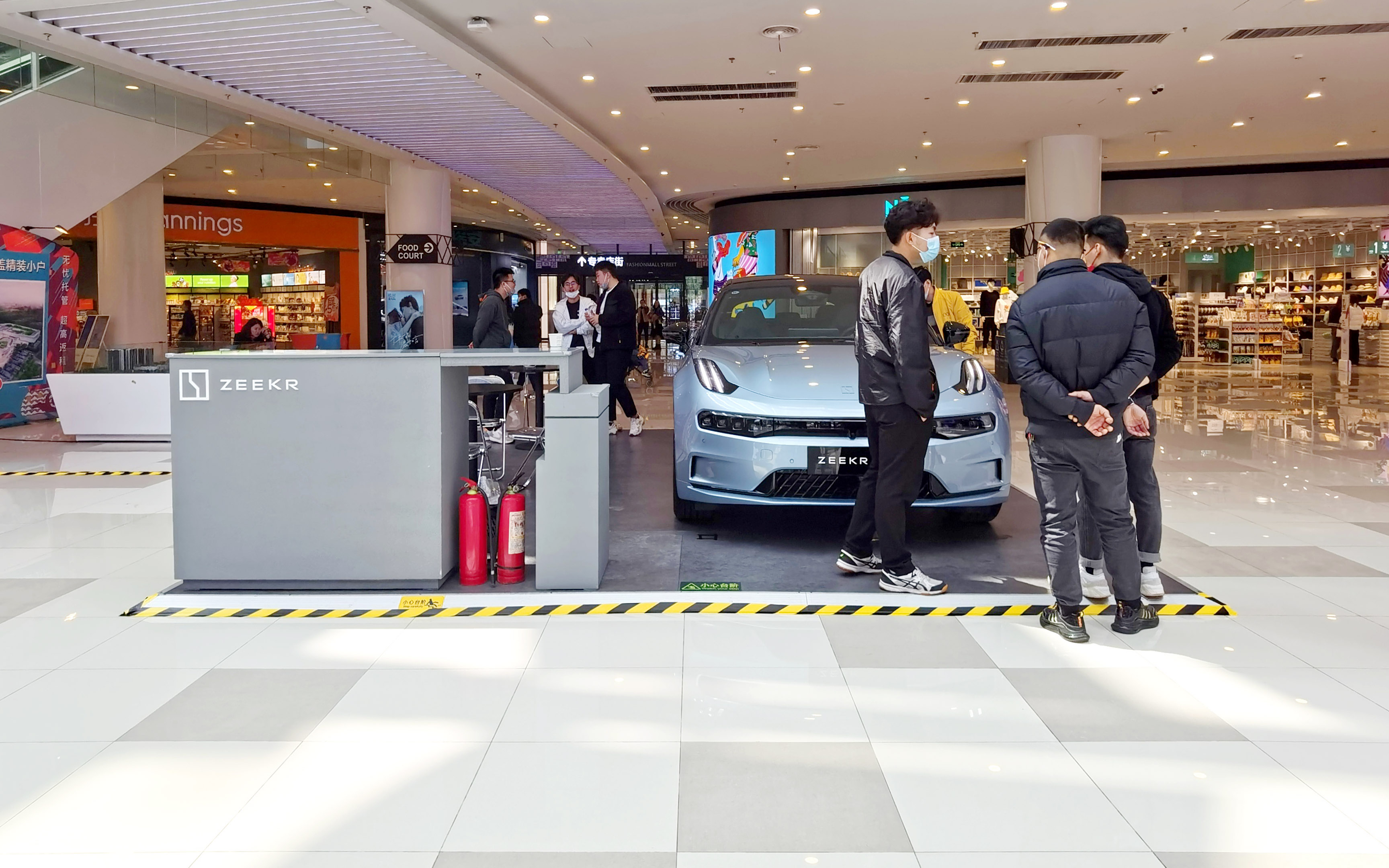 极氪汽车 X 广州增城永旺梦乐城   